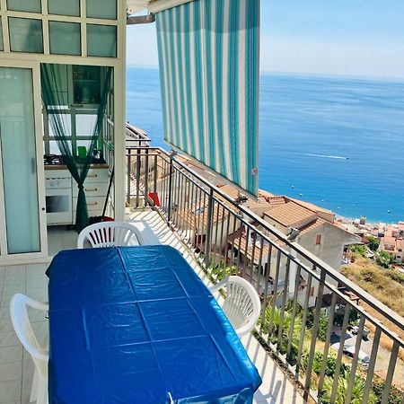 Collina Del Sole Apartment Letojanni Exterior photo