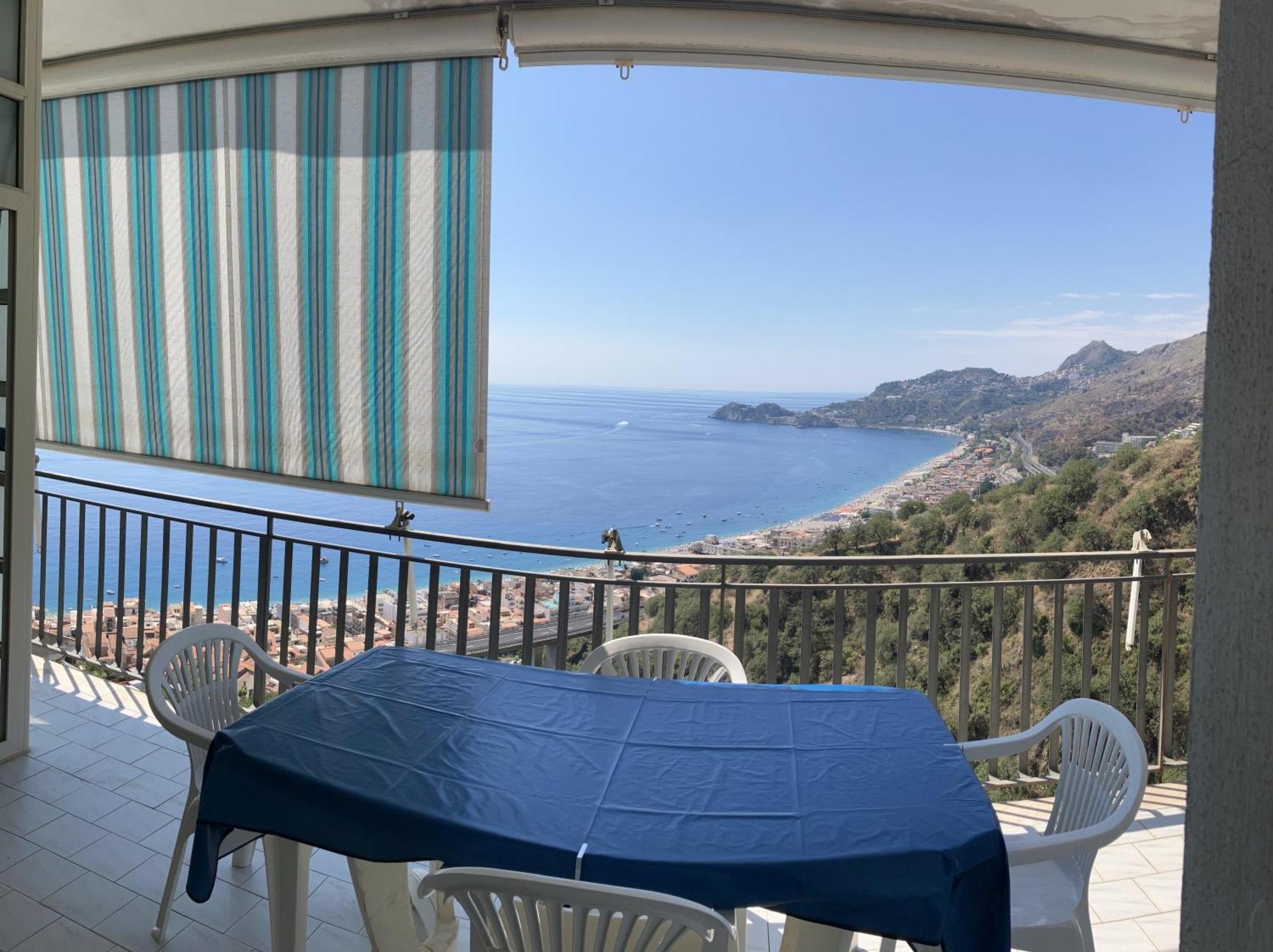 Collina Del Sole Apartment Letojanni Exterior photo